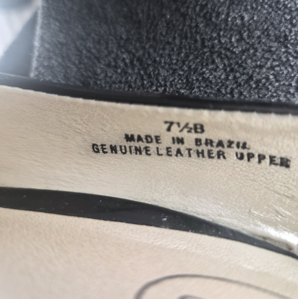 ​Talbots Black Pointed Toe Leather Pumps - Classic Sophisticated Heels 7.5 - Picture 3 of 9